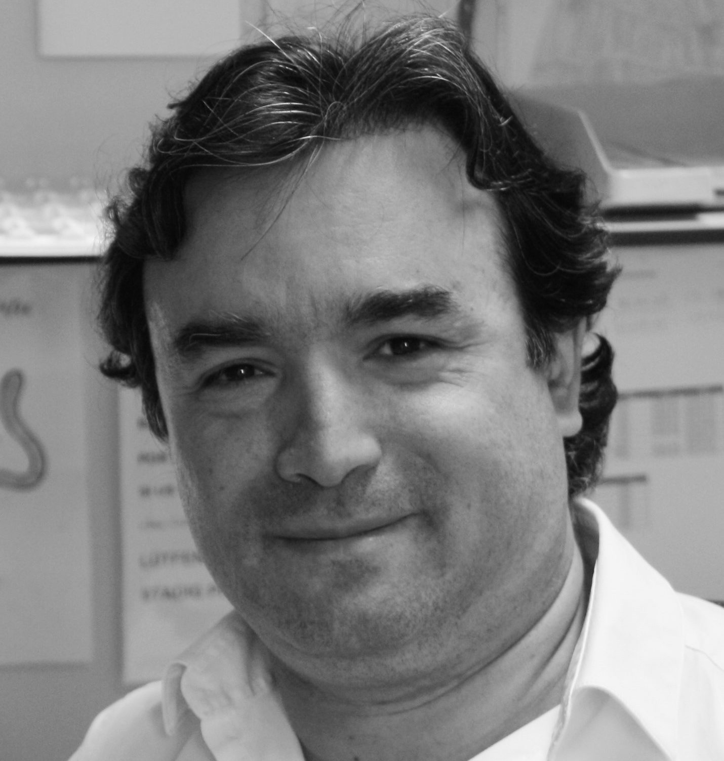 Dr Roberto Salgado
